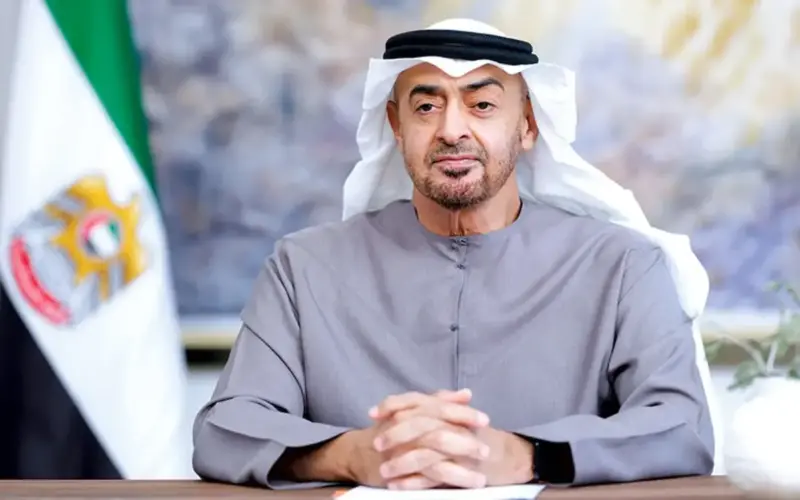 محمد بن زايد ورئيس وزراء اليونان يناقشان التصعيد في المنطقة وأمن الملاحة